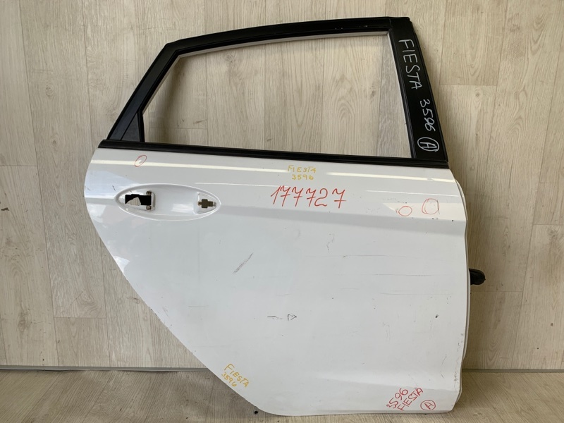 Дверь задняя правая FORD FIESTA 08-17 2013 CCN 1.6 HXJB AE8Z-542463-0A Б/У