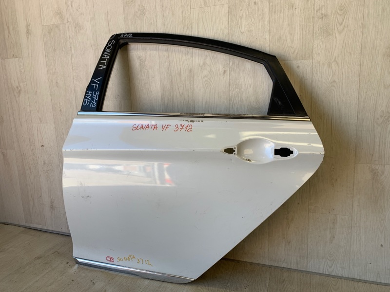Дверь задняя левая HYUNDAI SONATA YF 10-14 YF 2.4 G4KK