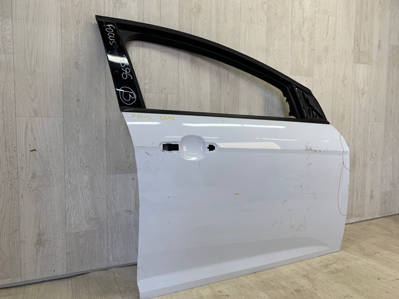 Дверь передняя правая FOCUS 10-18 2015 CB8 2.0 XQDA