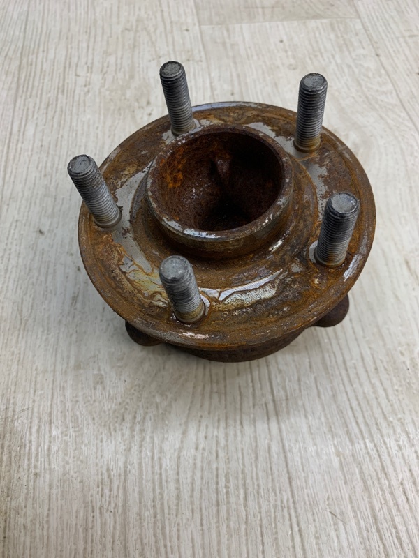 Ступица задняя ESCAPE 12-19 2018 TM2 1.5 M9MA