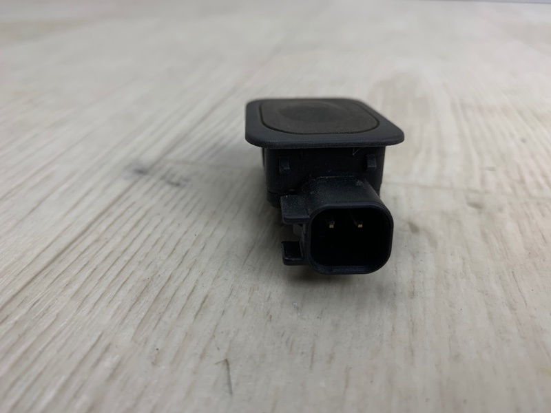 Кнопка открывания багажника наружная ESCAPE 12-19 2018 TM2 1.5 M9MA