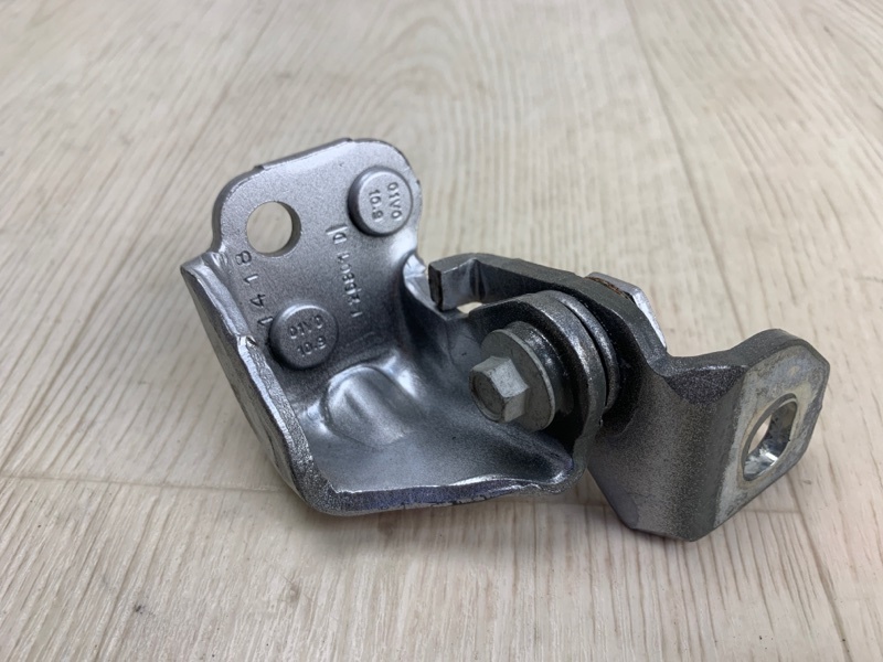 Петля двери верхняя задняя левая ESCAPE 12-19 2018 TM2 1.5 M9MA