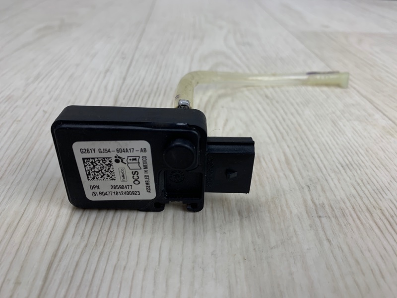 Запчасть блок электронный FORD ESCAPE 12-19 2018 TM2 1.5 M9MA GJ54604A17AB Б/У Блок электронный FORD ESCAPE 12-19 2018 TM2 1.5 M9MA GJ54604A17AB Б/У