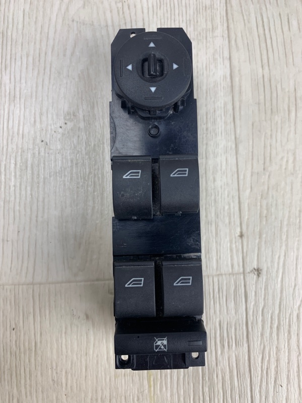 Блок управления стеклоподъемниками передний левый FORD ESCAPE 12-19 2018 TM2 1.5 M9MA CV6Z-14529-D Б/У