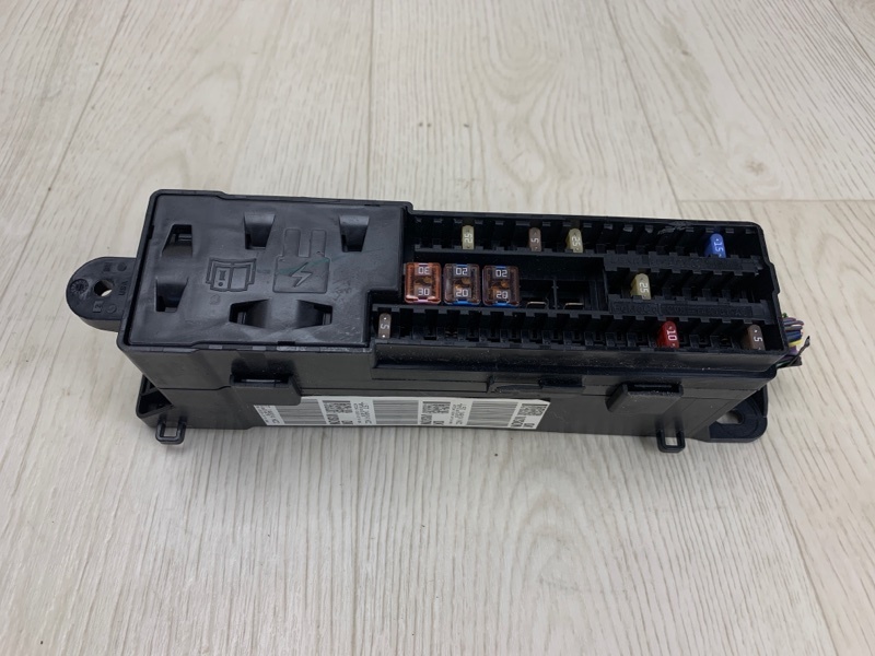 Блок предохранителей моторный отсек FORD ESCAPE 12-19 2018 TM2 1.5 M9MA CV6T-14K131-AC Б/У