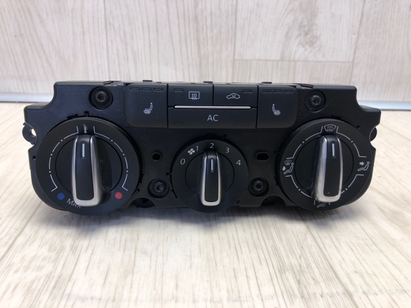 Блок управления печкой VOLKSWAGEN BEETLE 11-19 2012 5C1 CBTA 2.5L 5C0 820 047 BC XSH Б/У