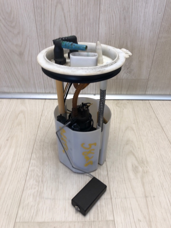 Топливный насос VOLKSWAGEN BEETLE 11-19 2012 5C1 CBTA 2.5L 1K0 919 051 DA Б/У