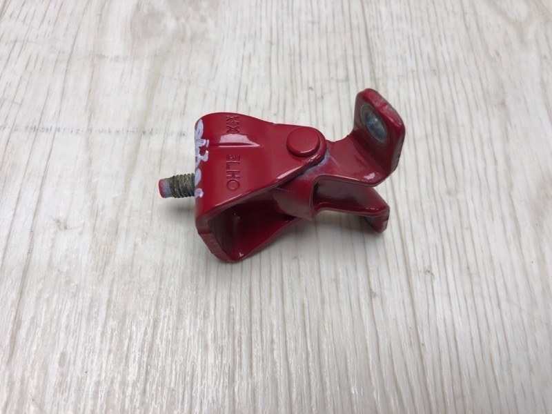 Петля крышки багажника BEETLE 11-19 2012 5C1 CBTA 2.5L Петля крышки багажника BEETLE 11-19 2012 5C1 CBTA 2.5L