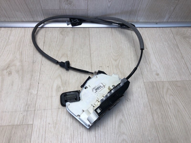 Замок двери передний правый VOLKSWAGEN BEETLE 11-19 2012 5C1 CBTA 2.5L 5K1 837 016  C Б/У