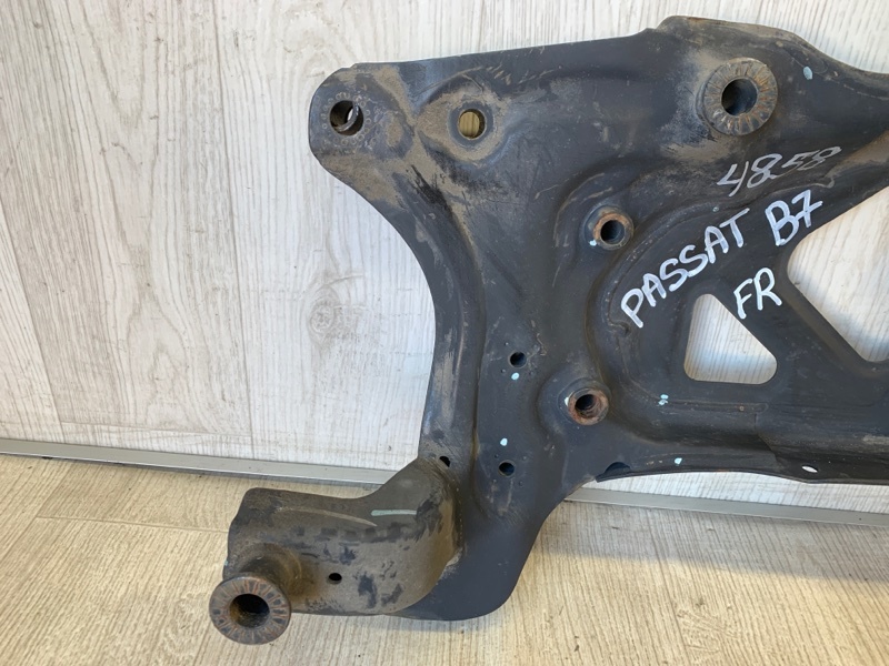 Балка передней подвески PASSAT B7 11-15 2013 A32 CBTA 2.5L