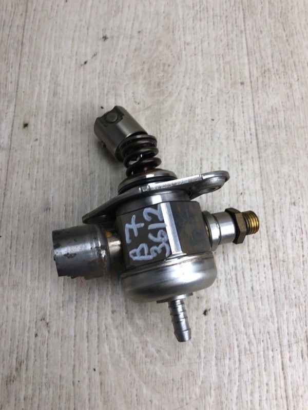 Тнвд (бензин) PASSAT B7 11-15 2014 A32 1.8 CPRA