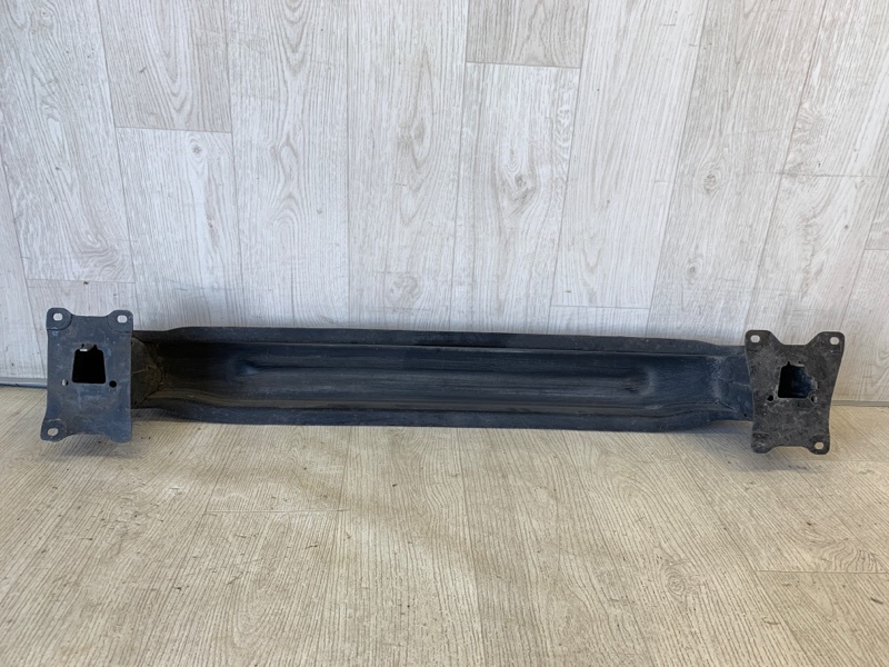 Усилитель заднего бампера JETTA USA 10-17 2011 162 CBTA 2.5L