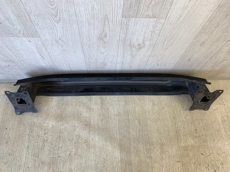 Усилитель заднего бампера JETTA USA 10-17 2011 162 CBTA 2.5L