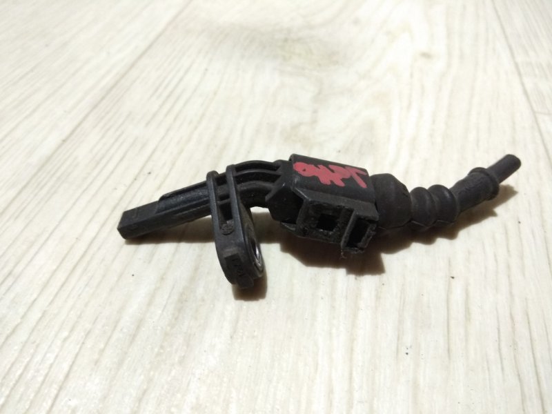 Датчик ABS передний левый VOLKSWAGEN JETTA USA 10-17 162 CBTA 2.5L