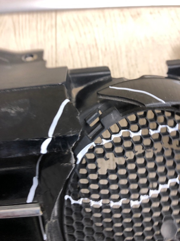 Решетка радиатора JETTA USA 10-17 2013 162 2.5 CBUA