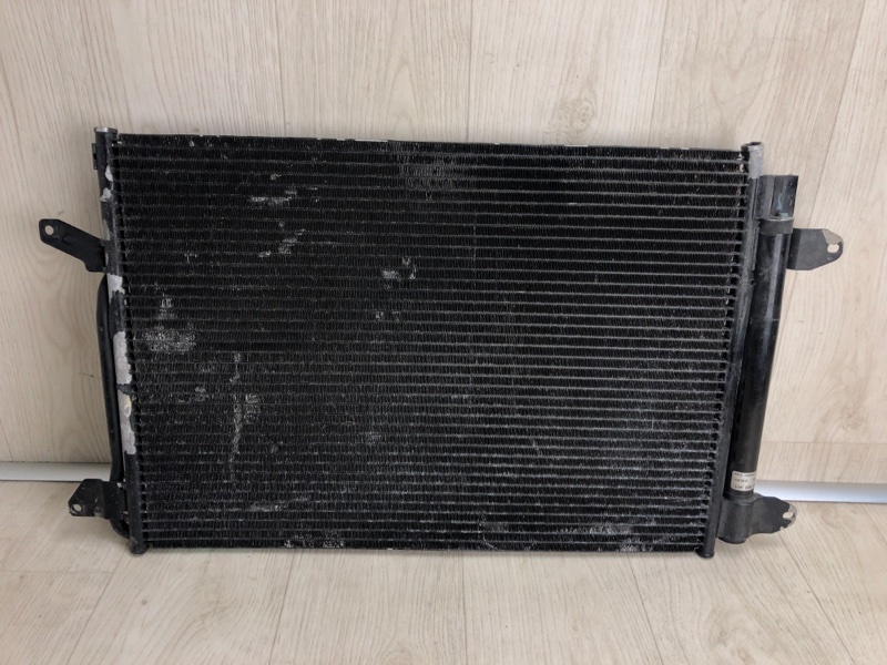 Радиатор кондиционера JETTA USA 10-17 2011 162 2.5 CBUA