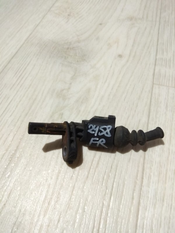 Датчик ABS передний правый VOLKSWAGEN JETTA USA 10-17 2012 162 2.5 CBUA 7H0 927 804 Б/У