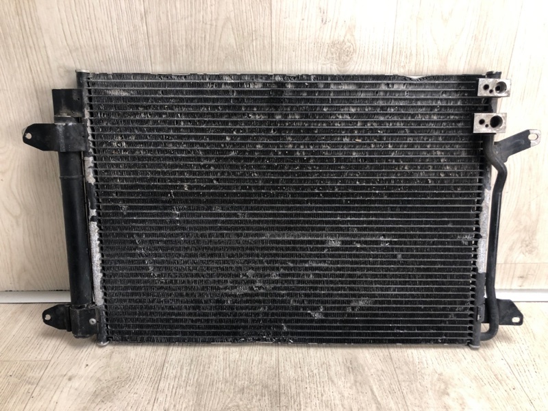 Радиатор кондиционера VOLKSWAGEN JETTA USA 10-17 2013 162 1.8 CPRA 5C0 820 411 F Б/У