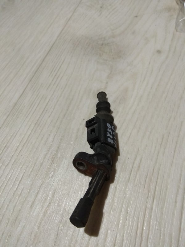 Датчик ABS задний правый JETTA USA 10-17 2013 162 2.0 CPLA Датчик ABS задний правый JETTA USA 10-17 2013 162 2.0 CPLA