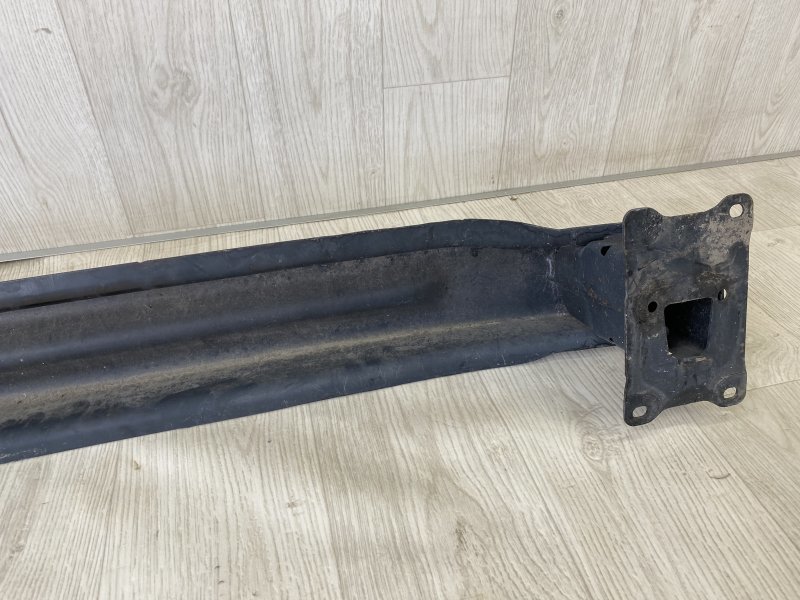 Усилитель заднего бампера JETTA USA 10-17 2016 162 1.4 CZTA