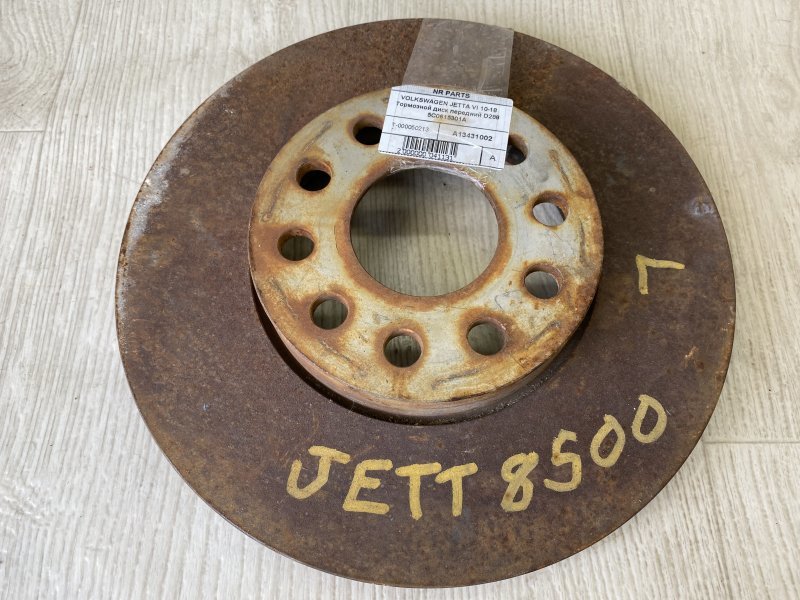 Тормозной диск передний VOLKSWAGEN JETTA USA 10-17 2016 162 1.4 CZTA 5C0 615 301 D Б/У