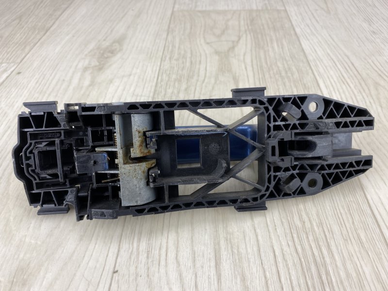 Ручка двери наружная задняя правая JETTA USA 10-17 2016 162 1.4 CZTA