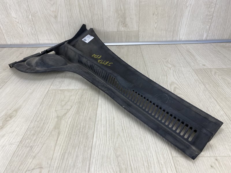 Пластик под лобовое стекло / Жабо правый JETTA USA 10-17 2016 162 1.4 CZTA