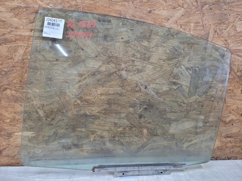 Стекло двери заднее левое SUZUKI SX4 06-13 2008 Седан J20A 84546-75KA0 Б/У