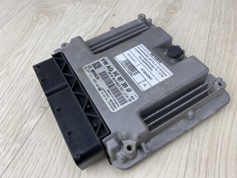 Блок управления двигателем VOLKSWAGEN JETTA USA 10-17 162 1.4 CZTA