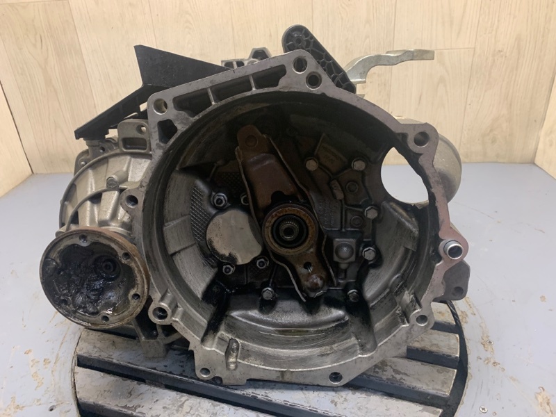 МКПП VOLKSWAGEN JETTA USA 10-17 2017 162 1.4 CZTA 0A4 300 052 S Б/У