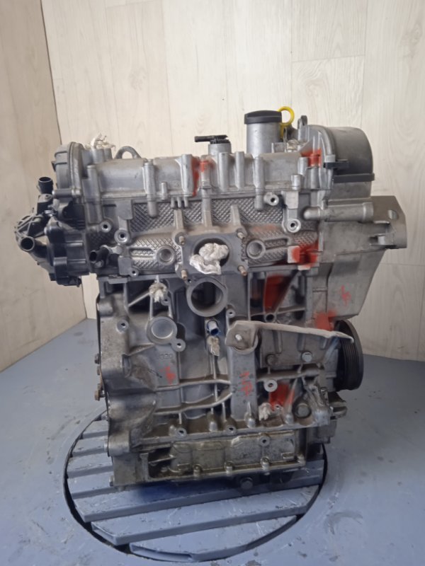 Двигатель бензин VOLKSWAGEN JETTA USA 10-17 162 1.4 CZTA