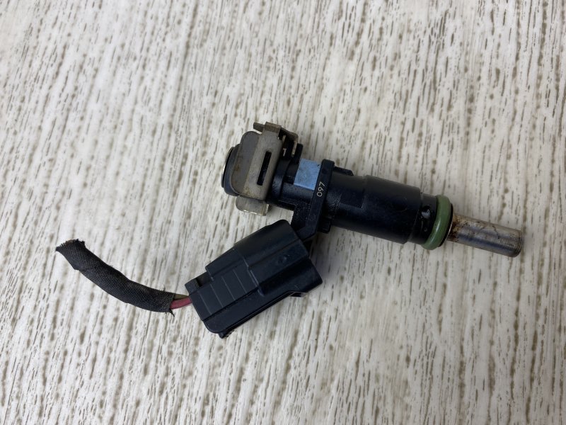 Форсунка топливная BEETLE 11-19 2012 5C1 2.5 CBUA