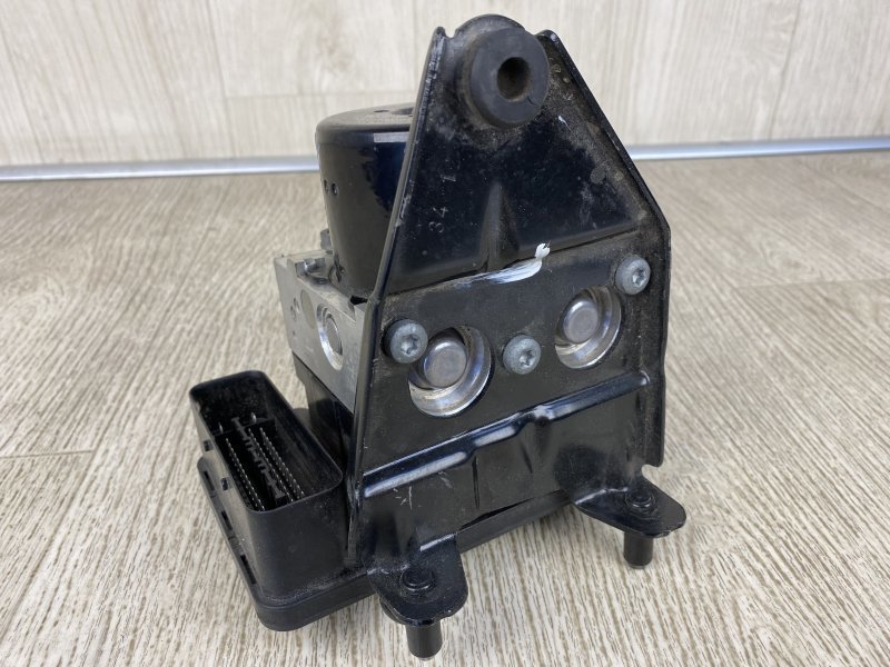 Блок ABS BEETLE 11-19 2012 5C1 2.5 CBUA