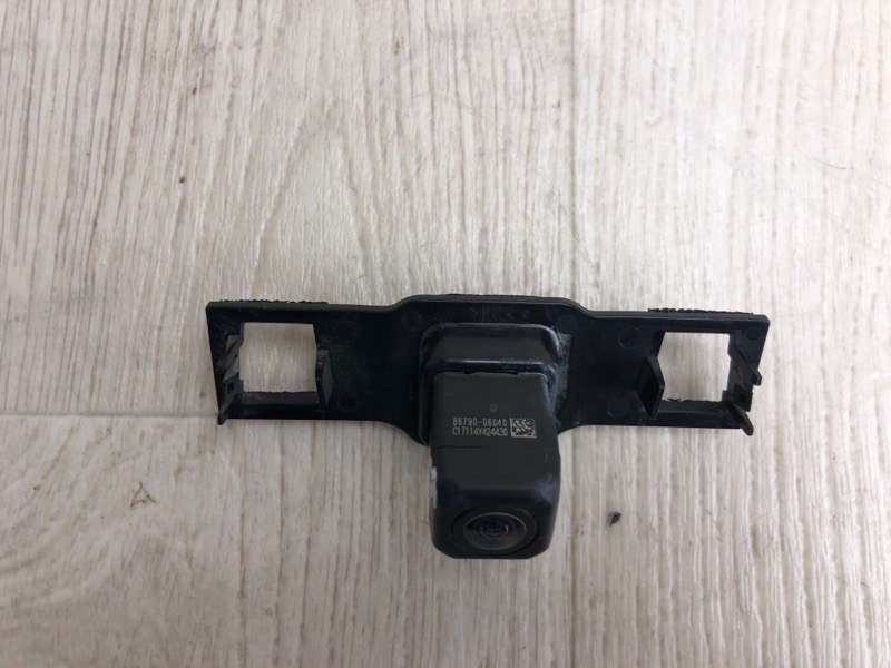 Камера заднего вида TOYOTA CAMRY 55 14-17 2016 ASV50 2.5 2ARFE 86790-06040 Б/У