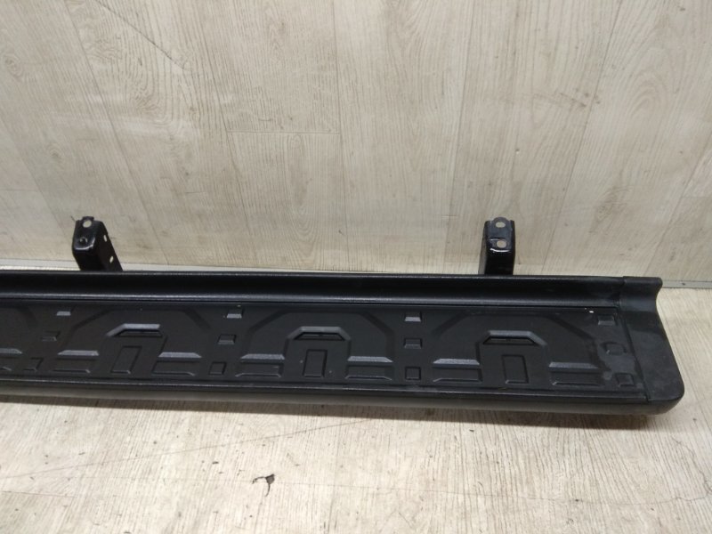Подножка правая 4RUNNER 10-16 2016 GRN285 4.0 1GRFE