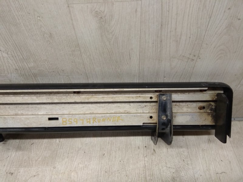 Подножка правая 4RUNNER 10-16 2016 GRN285 4.0 1GRFE