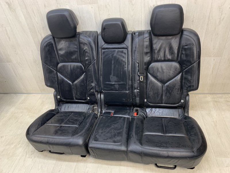 Сиденья комплект CAYENNE 10-18 2010 958 3.0 M06.EC