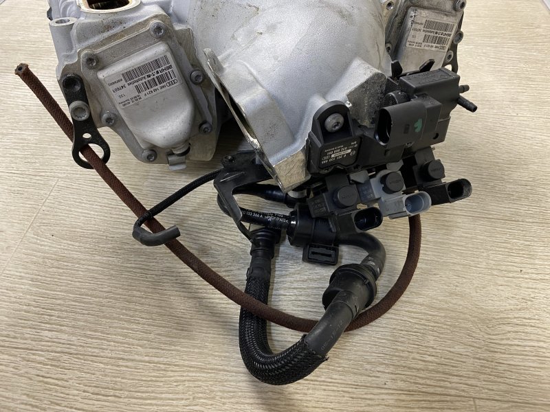 Нагнетатель воздуха CAYENNE 10-18 2010 958 3.0 M06.EC