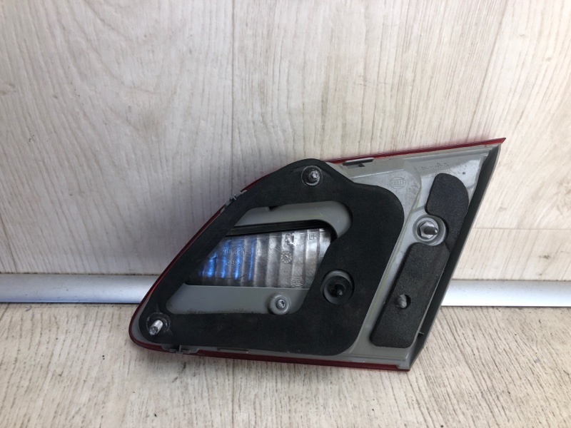 Фонарь внутренний задний левый SENTRA B17 12-21 2017 B17 1.8 MRA8DE