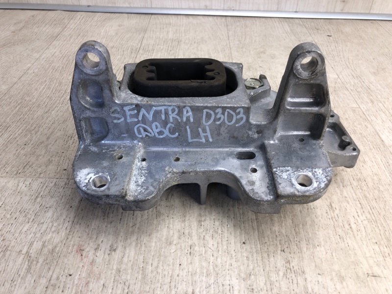 Подушка АКПП NISSAN SENTRA B17 12-21 B17 1.8 MRA8DE