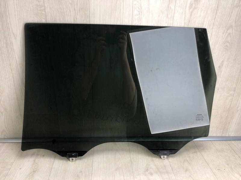 Стекло двери заднее правое PATHFINDER R52 12-21 2016 R52 3.5 VQ35DD
