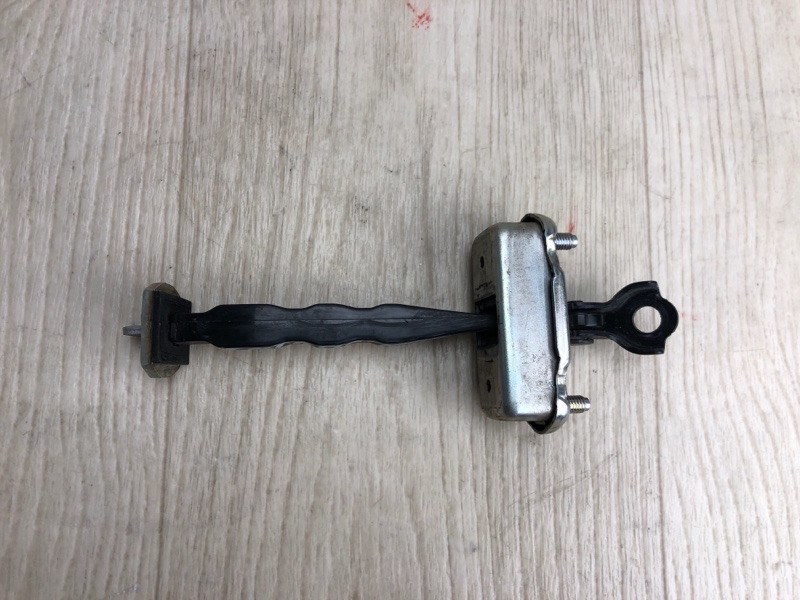 Ограничитель двери передний PATHFINDER R52 12-21 2016 R52 3.5 VQ35DD