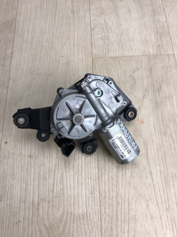 Моторчик стеклоочистителя задний NISSAN PATHFINDER R52 12-21 2016 R52 3.5 VQ35DD 28710-3KA0B Б/У