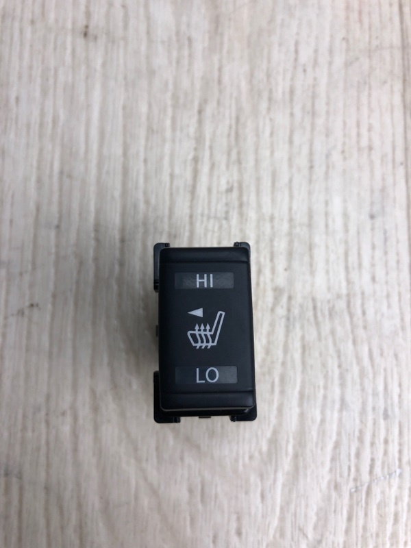 Кнопка обогрева сидений NISSAN PATHFINDER R52 12-21 2016 R52 3.5 VQ35DD 25500-3TA1A Б/У