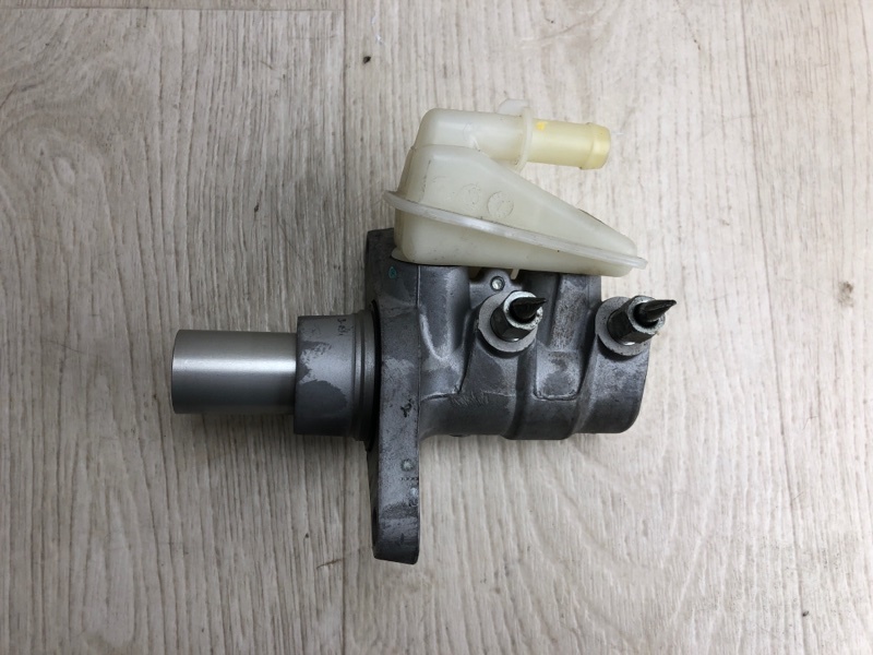 Главный тормозной цилиндр NISSAN PATHFINDER R52 12-21 2016 R52 3.5 VQ35DD 46010-3JA0C Б/У