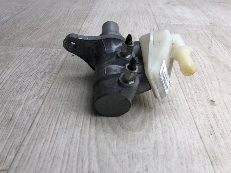 Главный тормозной цилиндр PATHFINDER R52 12-21 2016 R52 3.5 VQ35DD