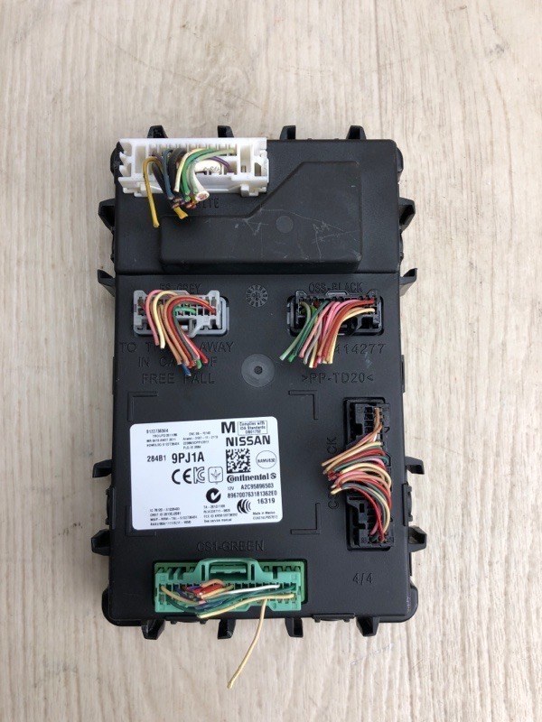 Блок электронный NISSAN PATHFINDER R52 12-21 2016 R52 3.5 VQ35DD 284B1-9PJ1A Б/У