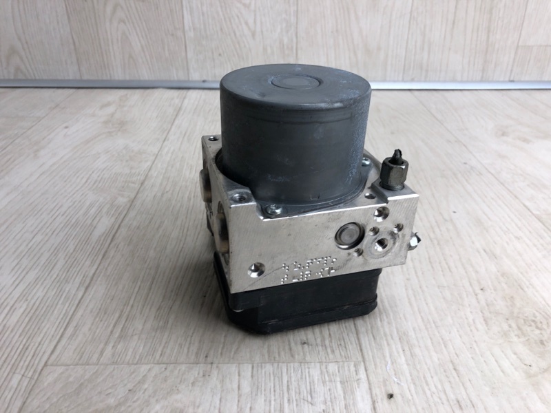 Блок ABS NISSAN PATHFINDER R52 12-21 R52 3.5 VQ35DD