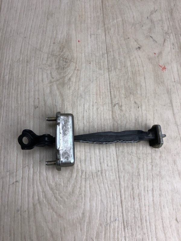 Ограничитель двери задний PATHFINDER R52 12-21 2016 R52 3.5 VQ35DD