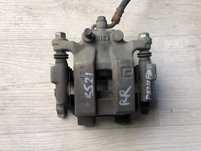 Запчасть суппорт тормозной задний правый NISSAN PATHFINDER R52 12-21 2014 R52 3.5 VQ35DE 44001-1AA0A Б/У Суппорт тормозной задний правый NISSAN PATHFINDER R52 12-21 2014 R52 3.5 VQ35DE 44001-1AA0A Б/У